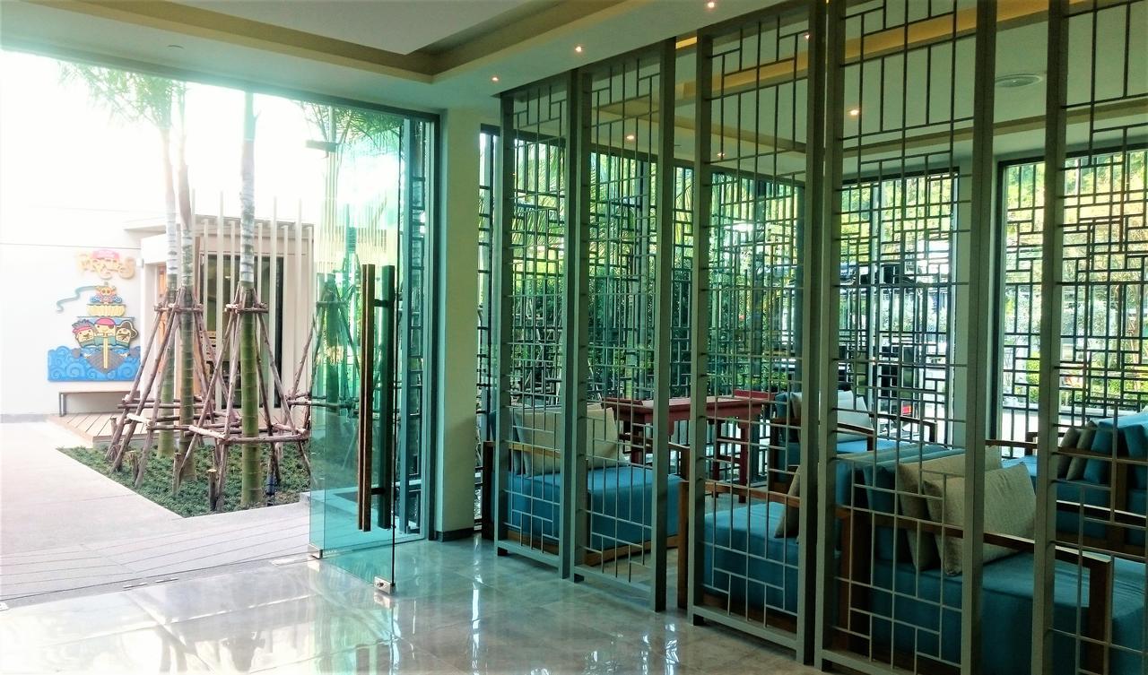 Fusion Suites Phuket Patong Exterior foto A room divider