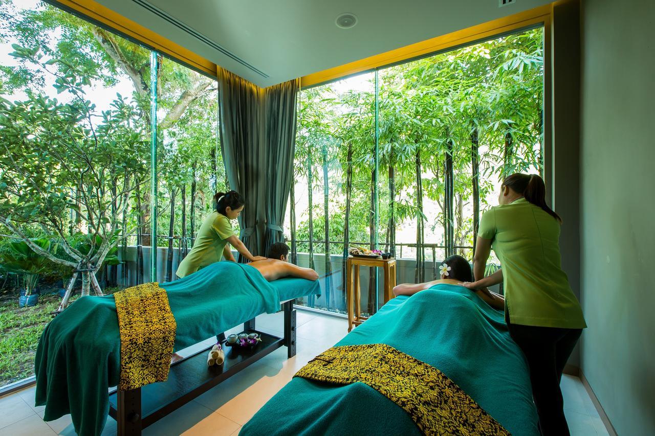 Fusion Suites Phuket Patong Exterior foto Thai massage